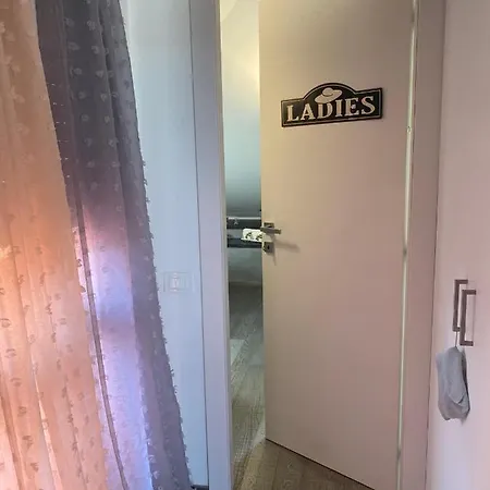 Apartment A Casa Di Coco Genua